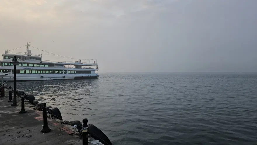 İstanbul'u sis bastı. Boğaz trafiği durdu 1