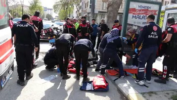 Malatya'da yunus timleri kaza yaptı. İki polis yaralı
