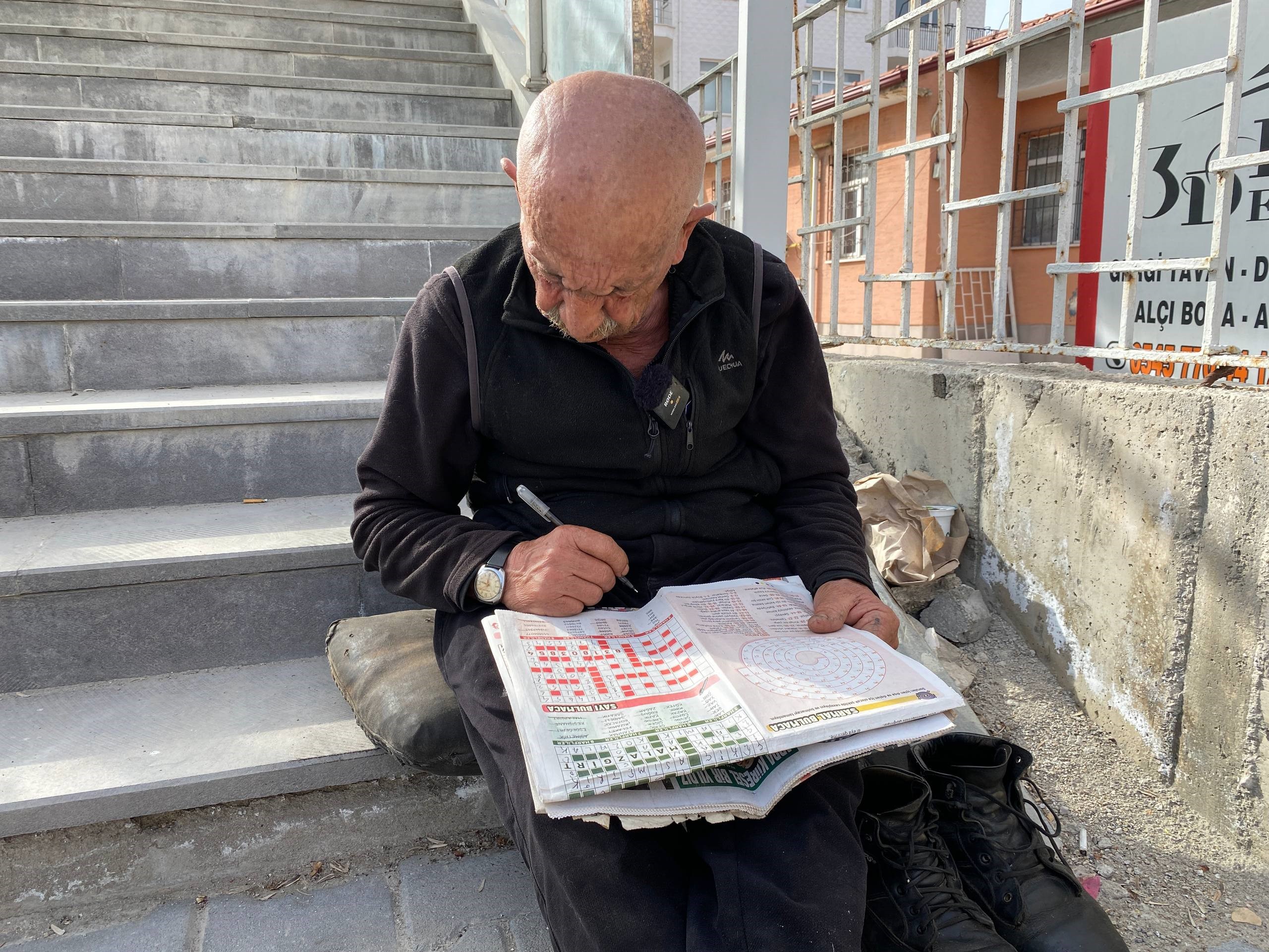 Askerde bir başladı, tam 47 yıldır bırakamıyor. Yozgatlı Saffet Amca'nın ilginç tutkusu