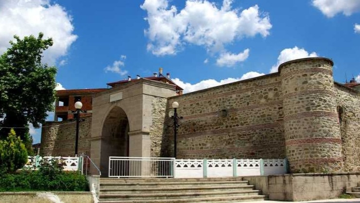 Sinop'ta 3 tarihi yapı için harekete geçildi