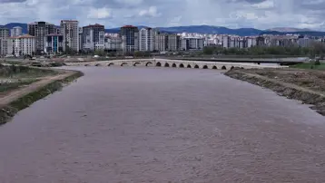 Sivas'ta doğuyor, Karadeniz'e dökülüyor. Son yağışlarla yeniden canlandı