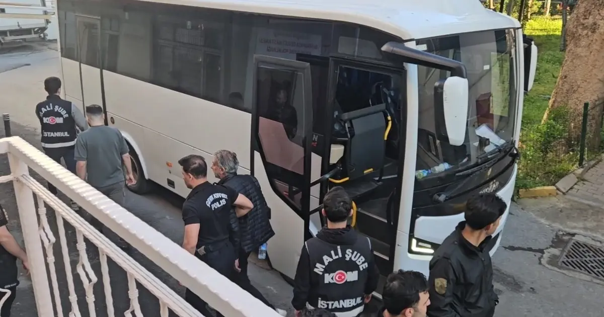 İBB'ye ihale operasyonu. gözaltına alınan 12 kişi adliyeye sevk edildi