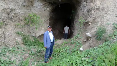 3 kişi 3 yılda kazdı, tam 52 yıldır durmadan akıyor. Görenler Roma döneminden kalma sanıyor