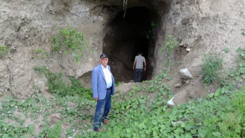 3 kişi 3 yılda kazdı, tam 52 yıldır durmadan akıyor. Görenler Roma döneminden kalma sanıyor