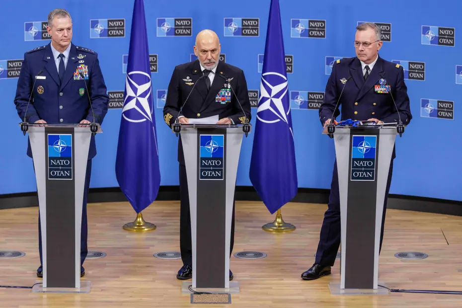 NATO’dan Avrupa ordusu çıkışı. 