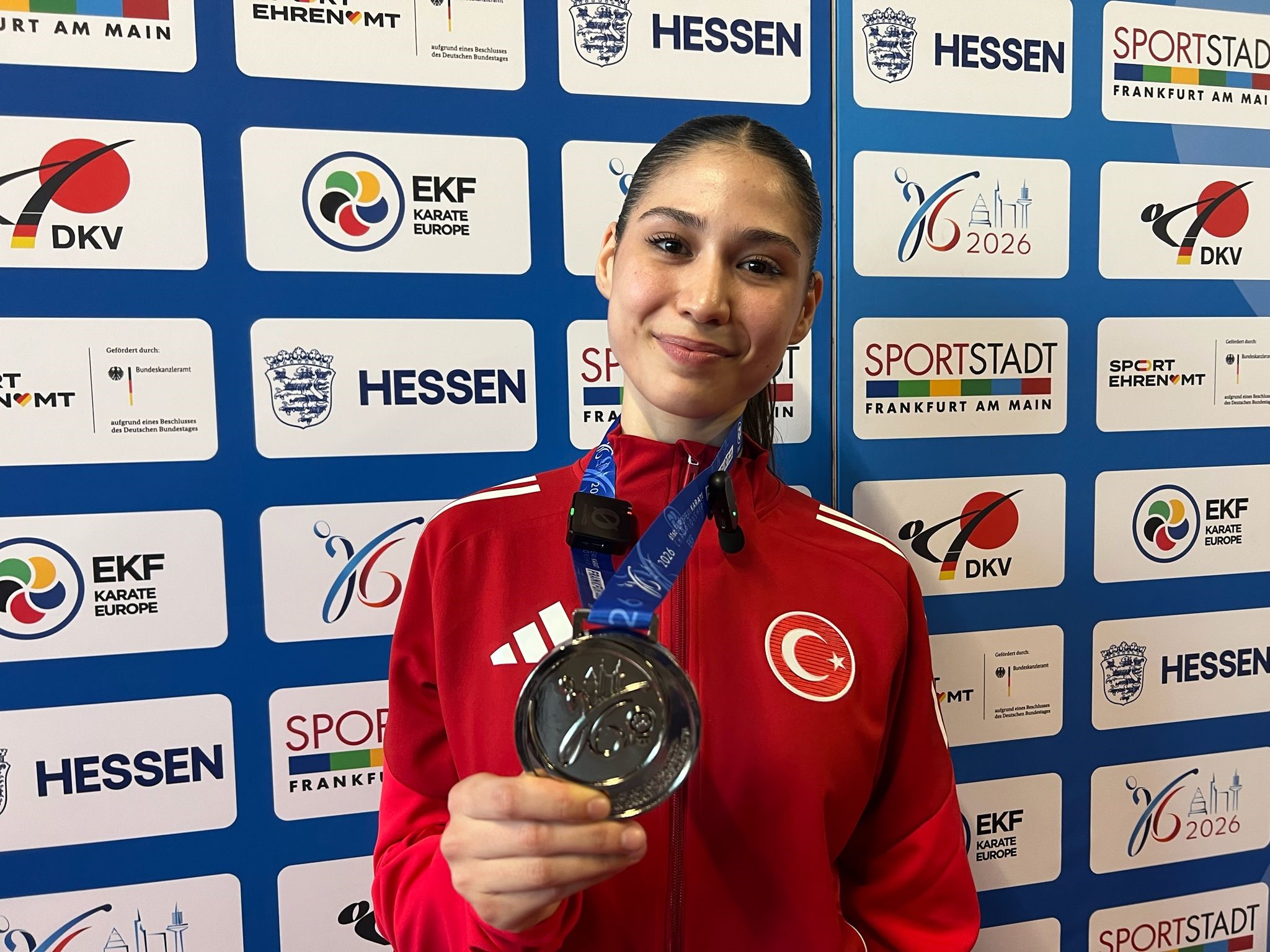  Milli sporcu Zümra Rezzan İm'den gümüş madalya