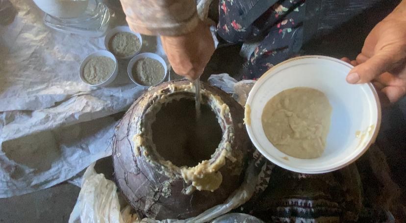 Senede sadece 2 kez yapılıyor, tüm köyü sofraya topluyor. Asırlık bayram geleneği bu yılda sürdü