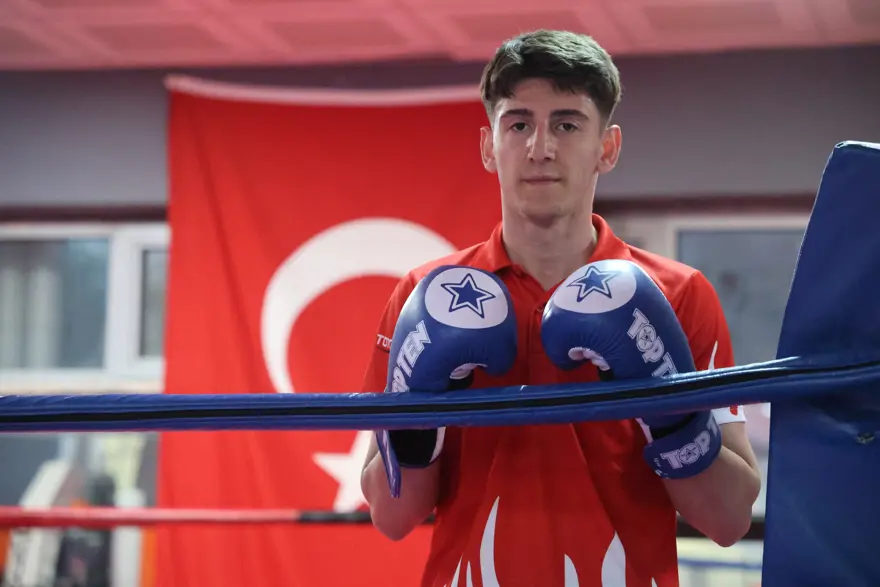Gündüz kaportacıda çalıştı, gece altın madalya kazandı 2