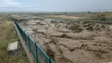 Sel suları önüne kattığını götürdü "Böyle devam ederse felaket olacak"