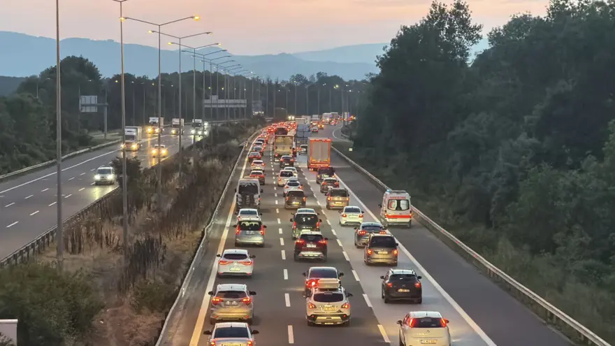Bayram bitti trafik bitmedi gorsel