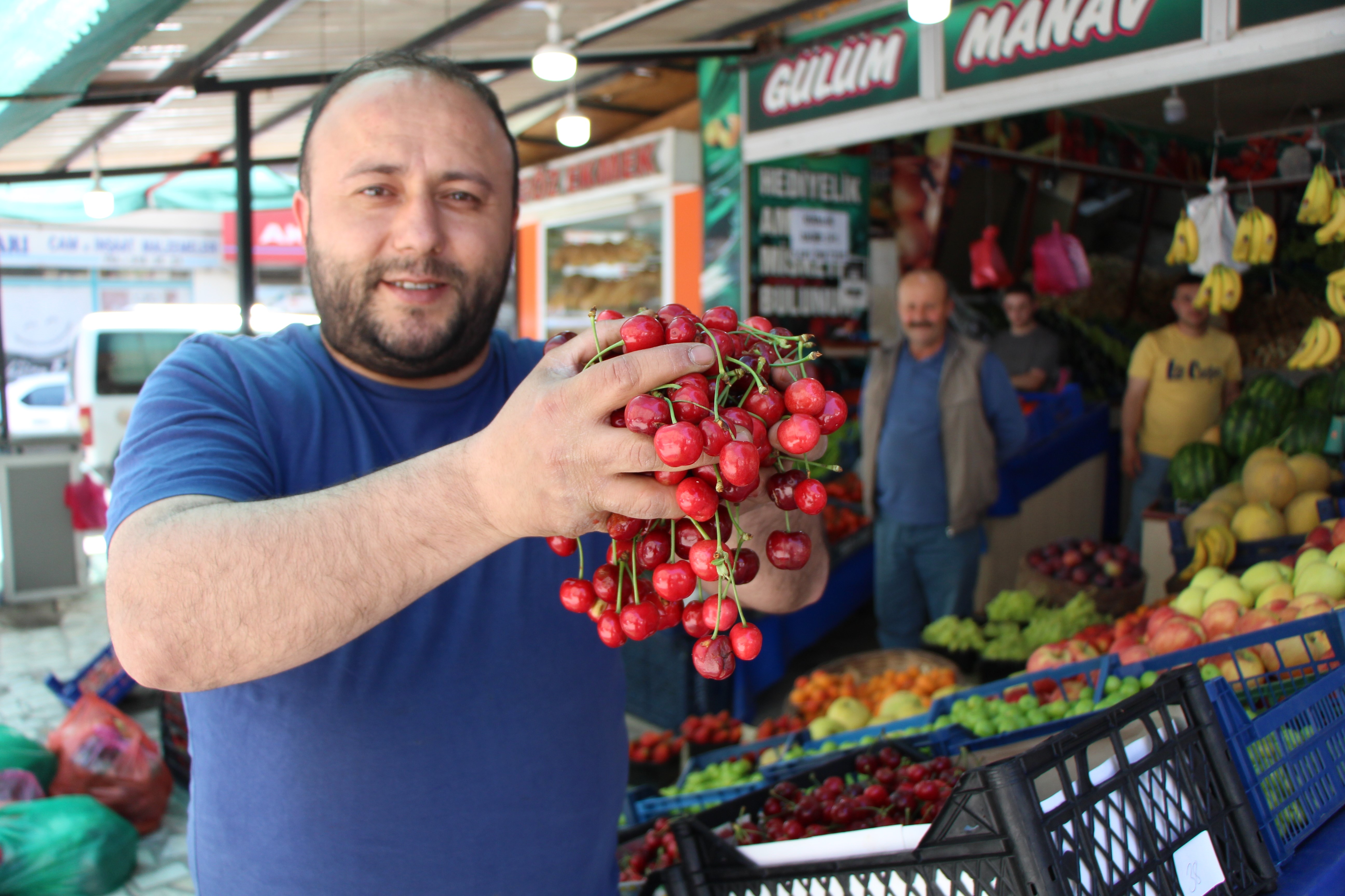Tezgaha indi, kilosu 100 TL. Geçen yıl tek bir tane bile yoktu