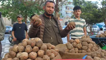 Yüksek fiyatına rağmen kapış kapış gidiyor. Tezgahlarda yoğunluk oluştu, tatmak isteyenler akın ediyor