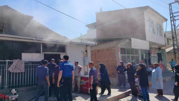 Elazığ'da ev yangını