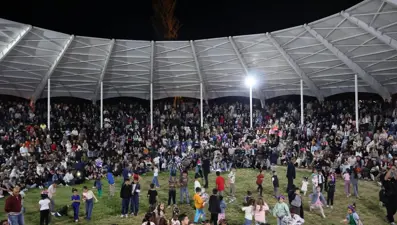 Tortum Şelalesi Festivali'nde renkli ve coşkulu anlar yaşandı