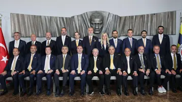 Fenerbahçe'de görev dağılımı belli oldu