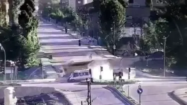 Kavşakta feci kaza. Üç kişi öldü, 2 kişi yaralandı