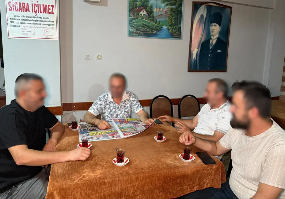 Kahvehane müdavimlerine Yargıtay'dan kötü haber:  Boşanma sebebi