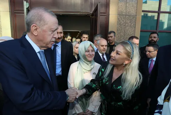 Ünlü isimler TÜRGEV'in 30'uncu yıl kutlamasında buluştu
