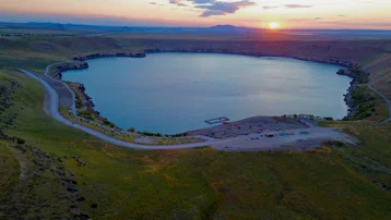 Bozkırın ortasında saklı cennet. Hem kamp hem plaj keyfi bir arada