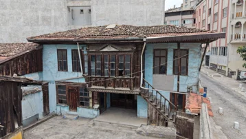 Geçmişin izlerini günümüze taşıyor. Şerbetçioğlu Konağı yeniden hayat buluyor
