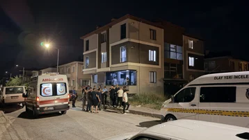 Eski eşi ile yanındaki kişiyi katledip teslim oldu