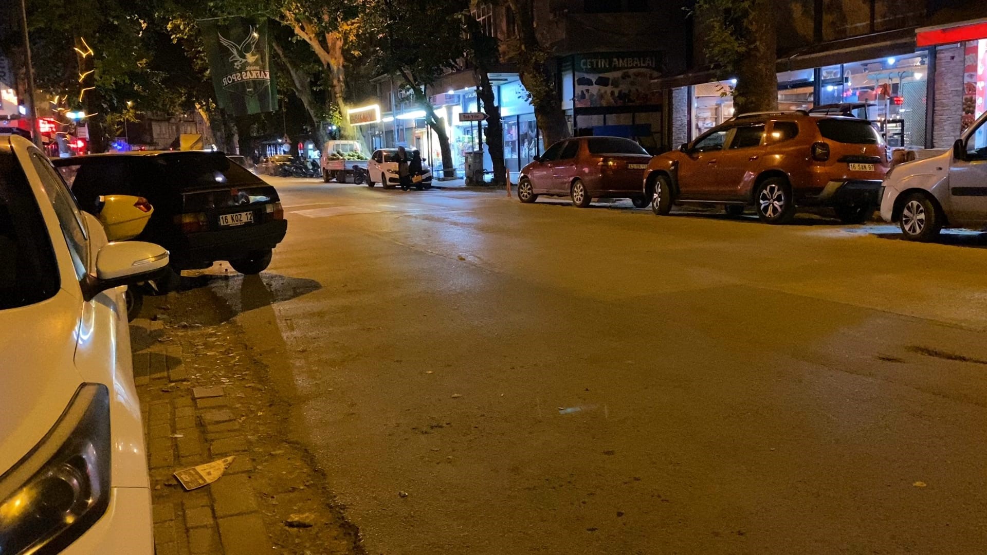 "Toprak bastı" parasını iade etti, bıçaklandı