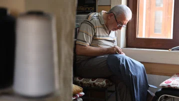 Fabrikalar bile onun işini yapamıyor. Türkiye'de bu işi yapan sadece 30-40 kişi kaldı