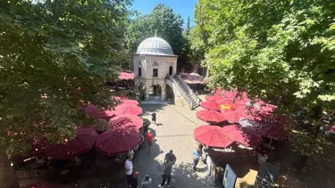 Bursa'daki tarihi Kozahan'da restorasyon bilmecesi: Masa ve sandalyeler geri geldi