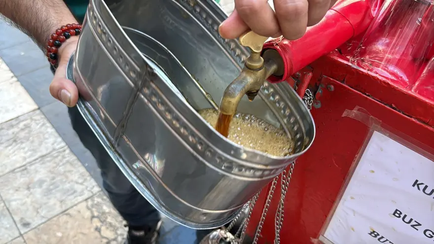 2 bardak tüketmek 20 bardak suya bedel. 40 derece sıcakta vücut ısısını anında dengeliyor 1