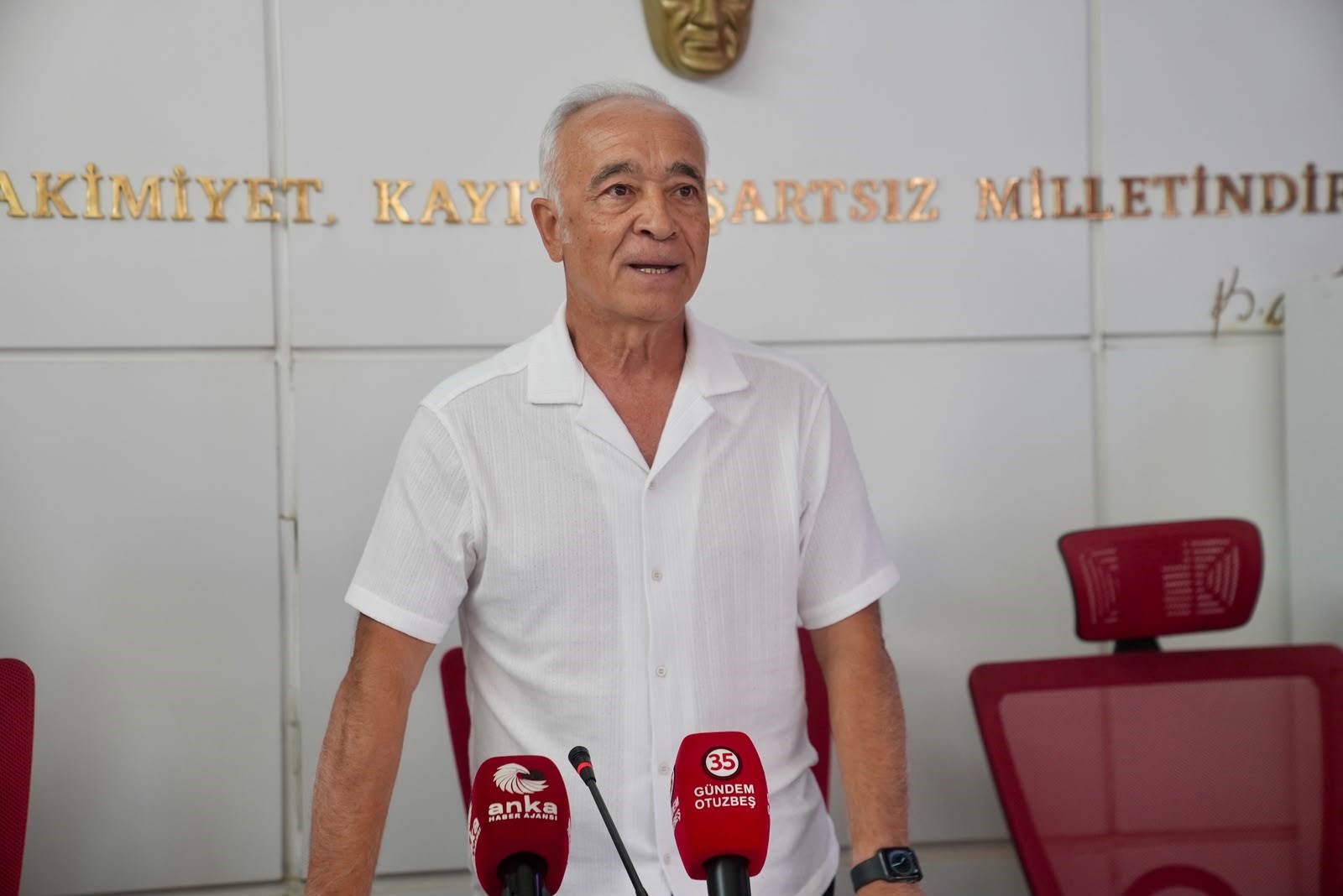 Seferihisar Belediyesi'nde Başkan Vekili Fuat Gümüş Oldu