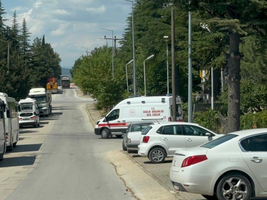 Granit fabrikasında patlama. 1 işçi hastaneye kaldırıldı