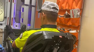 "Dur" ihtarına uymadı, polisin üzerine sürdü