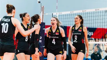 18 Yaş Altı Milli Kadın Voleybol Takımı finalde