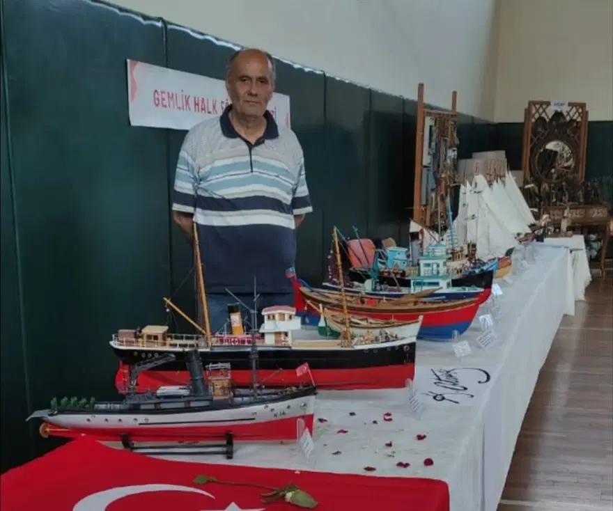 Yapımı 4 ay sürüyor. Savaş gemilerini birebir ölçekle üretiyor 3