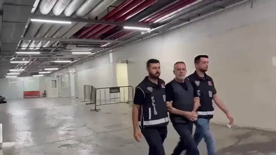 TUTUKLANDIKTAN SONRAKİ GÖRÜNTÜSÜ ORTAYA ÇIKTI 1 TUTUKLANDIKTAN SONRAKİ GÖRÜNTÜSÜ ORTAYA ÇIKTI 1