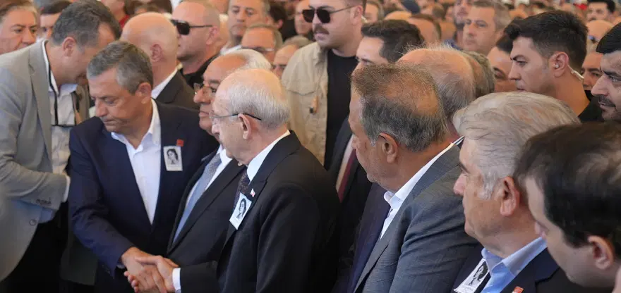 KILIÇDAROĞLU VE ÖZEL YAN YANA 2