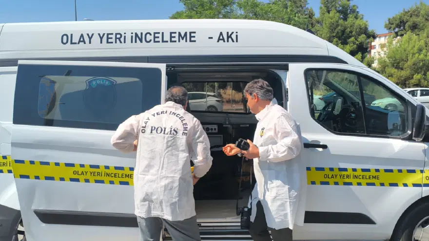Otel odasında sır ölüm. AFAD ekipleri çağrıldı, içeri oksijen tüpü ve maskeyle girdiler 4