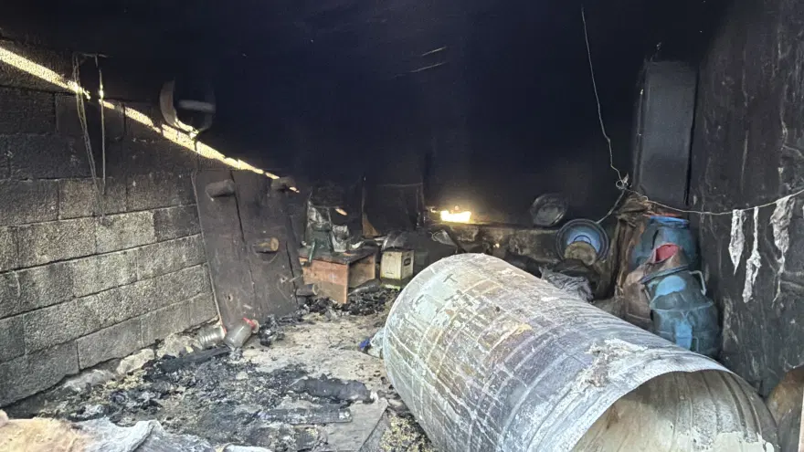 Kilometrelerce öteden geçen şoför fark etti. Yangına uykuda yakalanan 22 kişilik aile kurtarıldı 3