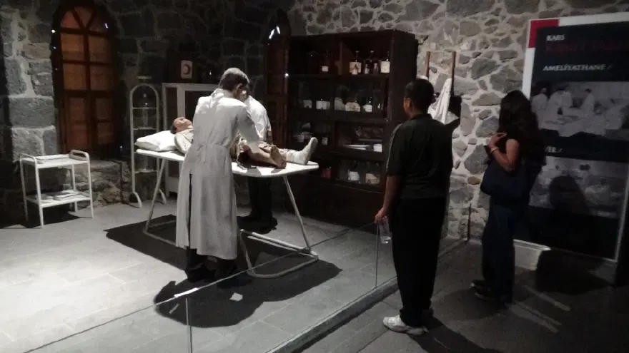 Kanlı Tabya olarak biliniyor. Bu müzeye gelenler savaşın acı yüzüyle karşılaşıyor 2