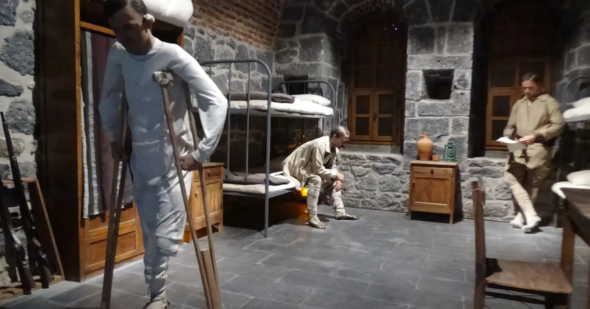 Kanlı Tabya olarak bilinen müze, savaşın acı yüzünü gösteriyor