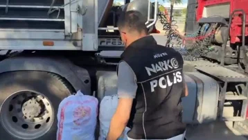 Konya'da iki operasyonda 98 bin sentetik hap ele geçirildi