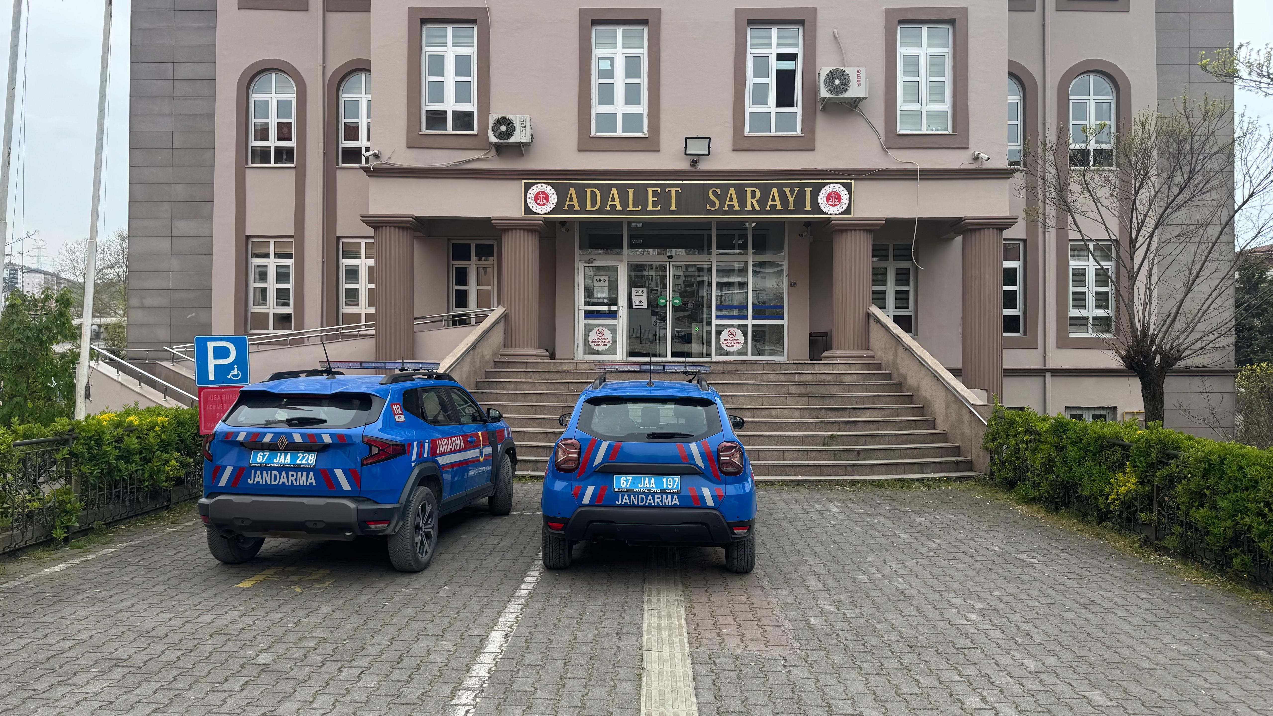 Bahçeye kenevir ekti, gözaltına alındı