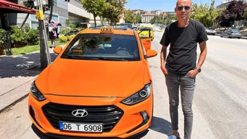 Yolcu "Giresun" deyince taksici cadde sandı, hatıra için taksimetrenin fotoğrafını çekti