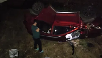 Takla atan otomobilden burnu bile kanamadan çıktı