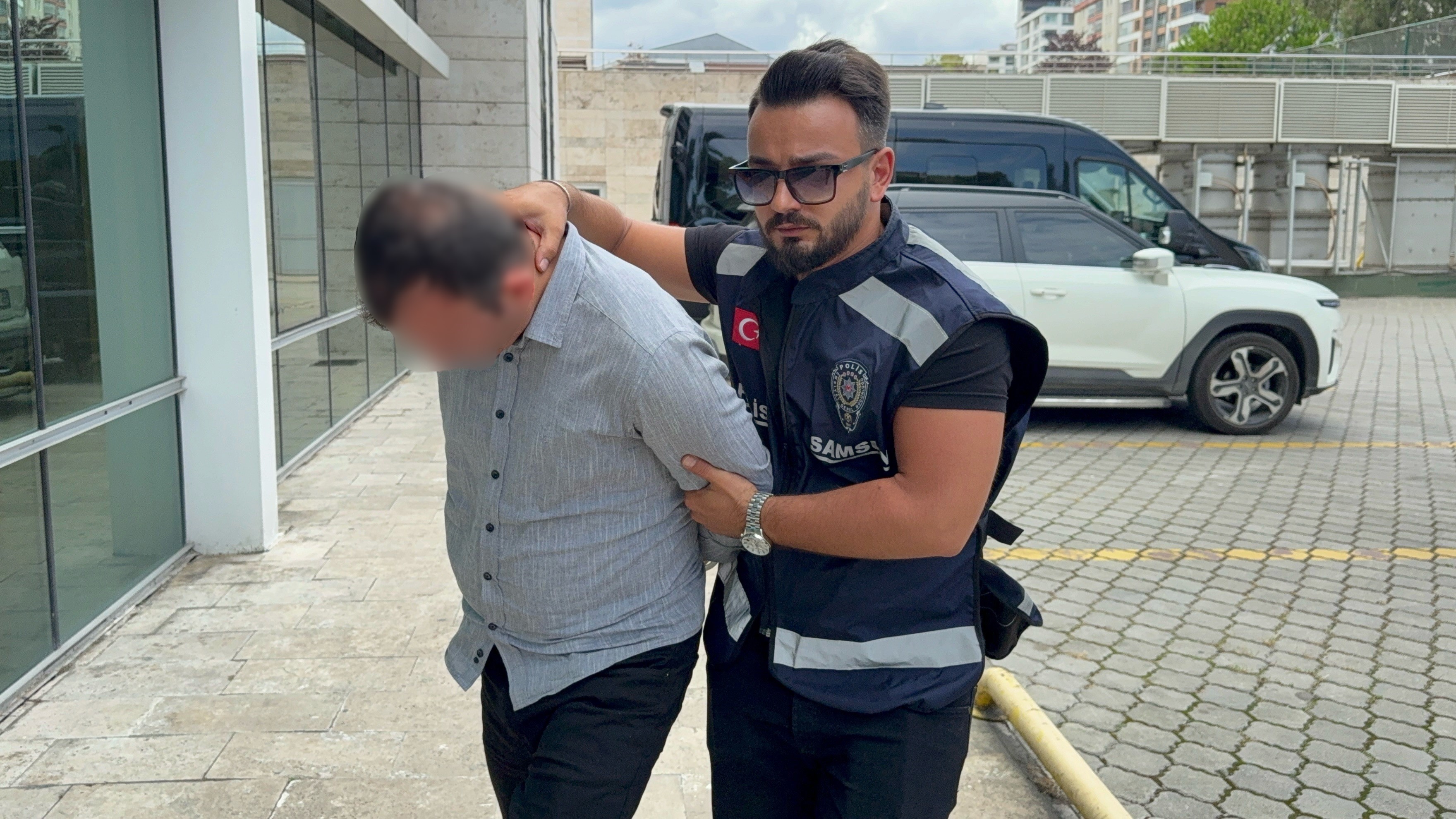 Samsun'da pazarda bir kadını taciz eden şüpheli tutuklandı