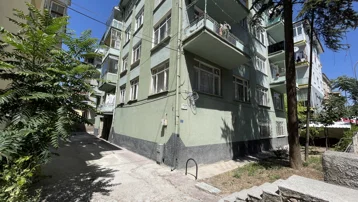 Aidat tartışması kanlı bitti, yönetici bıçaklandı
