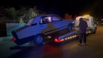 Yayaya çarpıp otomobilini bırakarak kaçtı, yakalandı