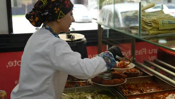 "Yapamazsın" dediler. 19 yaşında kendi işinin patronu oldu