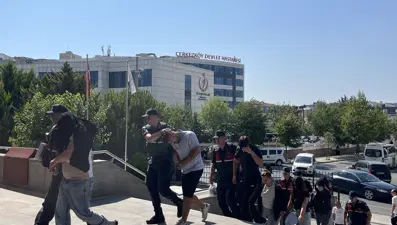 Kadın kıyafetleri giydirip şantaj yaptılar. 6 kişi tutuklandı