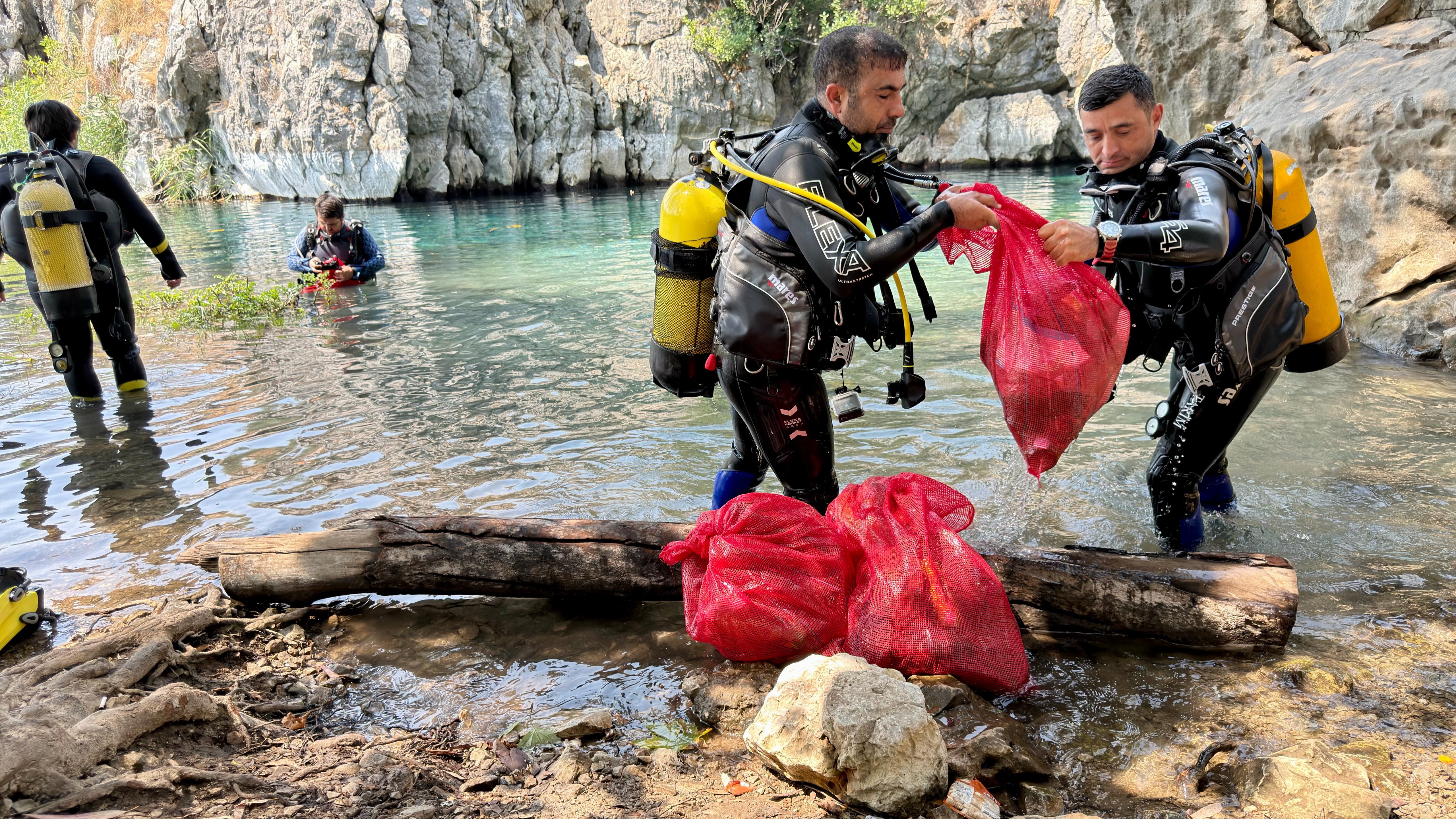 Antalya’nın içme suyu kaynağından çöpler çıktı